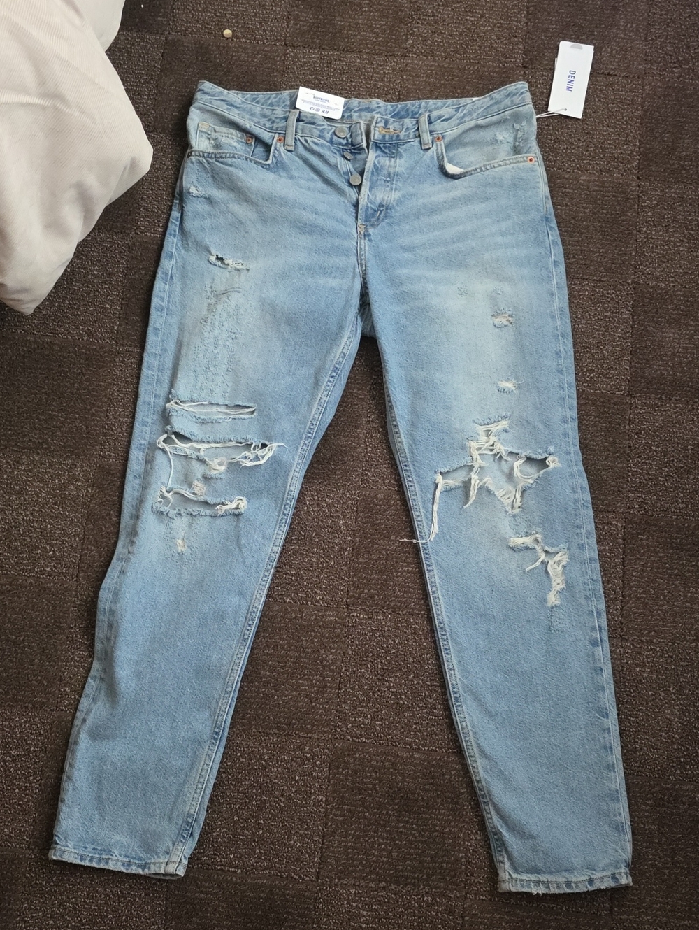 H&M Light Blue Distressed Boyfriend Jeans